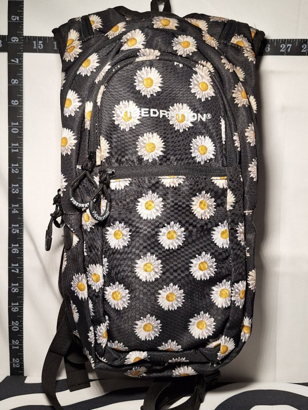 *SALE* Vibedration Hydration Backpack w/o bladder, Black w/Daisies, Used